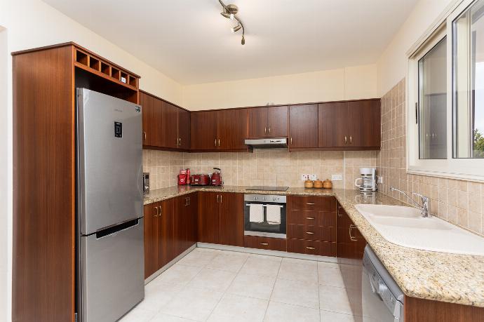 Equipped kitchen . - Villa Galina . (Fotogalerie) }}