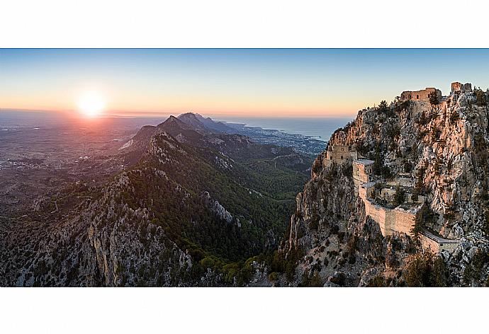 Buffavento Castle . - Villa Galina . (Fotogalerie) }}