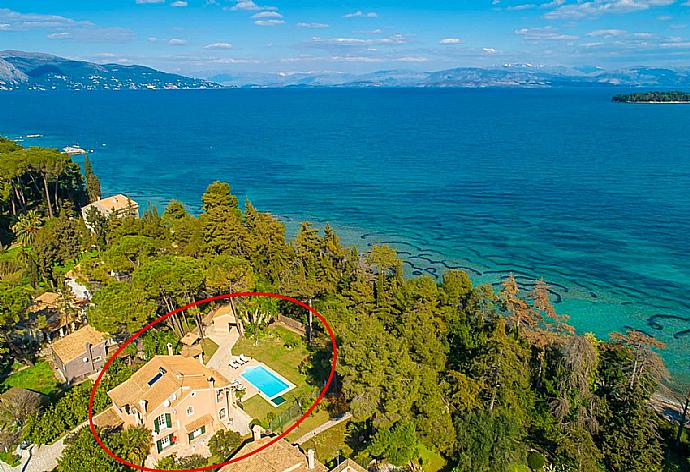 Aerial view showing location of Villa Durrell . - Villa Durrell . (Photo Gallery) }}