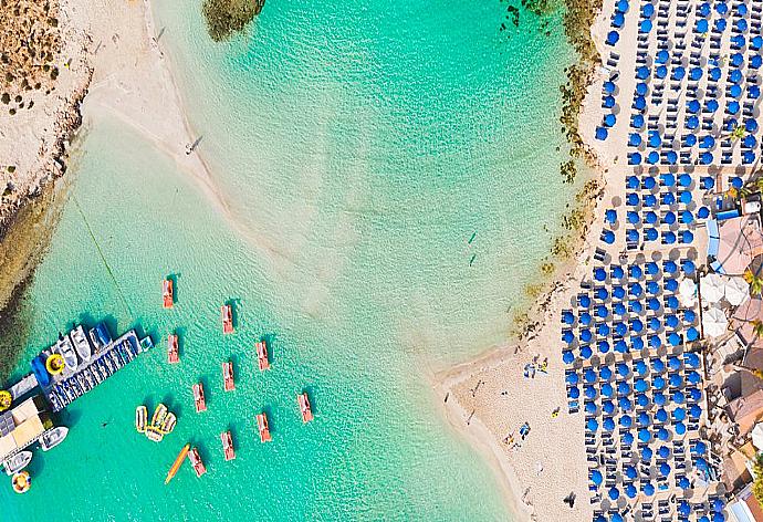 Local beach  . - Villa Blue Diamond . (Галерея фотографий) }}