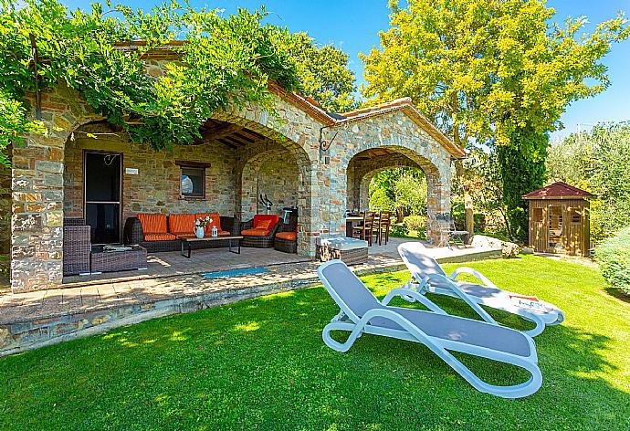 Garden . - Villa Casale Silvia . (Photo Gallery) }}