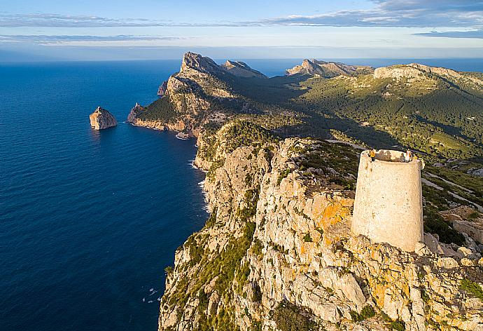 Cape Formentor . - Villa Son Amer . (Galleria fotografica) }}