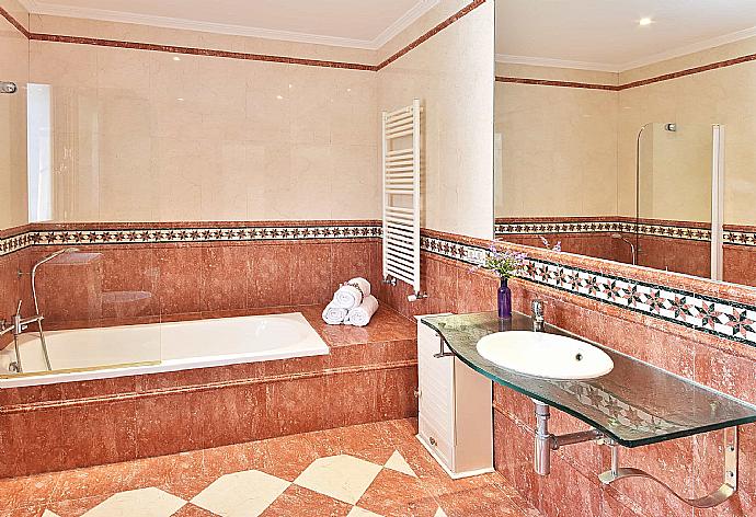 Bathroom with bath and shower . - Villa Marta . (Галерея фотографий) }}