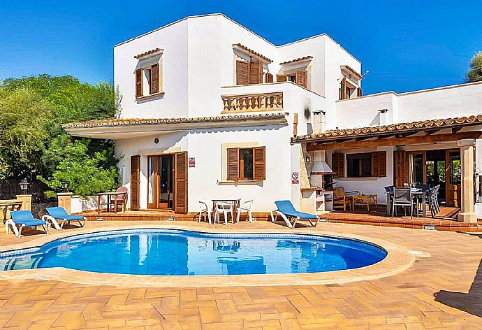 Beautiful villa with private pool and terrace . - Villa Marta . (Galerie de photos) }}