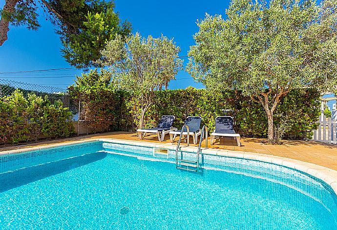 Private pool and terrace . - Villa Corb Mari . (Galería de imágenes) }}