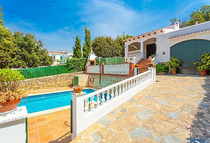Beautiful villa with private pool and terrace . - Villa Can Joan . (Galería de imágenes) }}