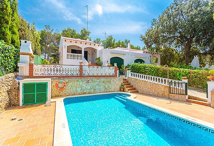 ,Beautiful villa with private pool and terrace . - Villa Can Joan . (Galerie de photos) }}
