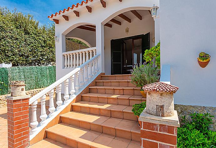 Entrance to villa . - Villa Can Joan . (Photo Gallery) }}