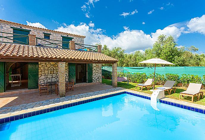 Beautiful villa with private pool and terrace . - Villa Diony . (Fotogalerie) }}