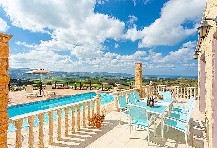 Private pool and terrace area with panoramic views of the sea and countryside . - Villa Rallo . (Fotogalerie) }}