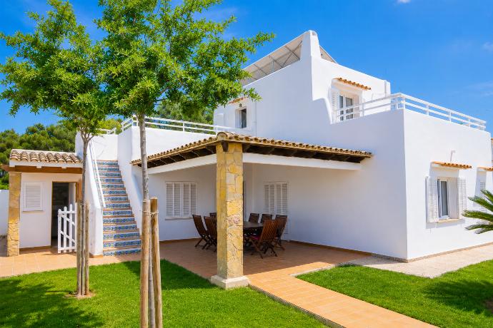 Beautiful villa with private pool and terrace . - Villa Roca Nova . (Photo Gallery) }}