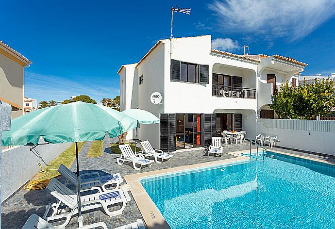 Beautiful villa with private pool and terrace . - Villa Lumiere . (Galería de imágenes) }}