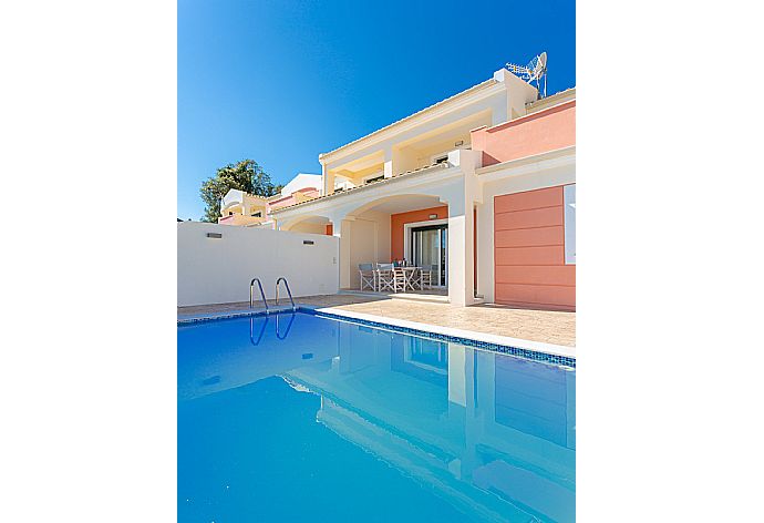 Beautiful villa with private pool and terrace . - Akti Barbati Villa Thio . (Галерея фотографий) }}