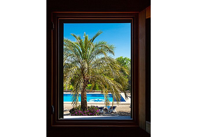 View from bedroom window . - Villa Toni Corro . (Galerie de photos) }}