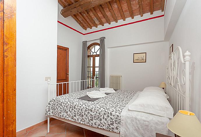 Double bedroom . - Villa Le Balze . (Galería de imágenes) }}