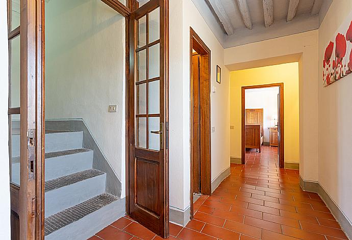 Hallway . - Villa Le Balze . (Galleria fotografica) }}