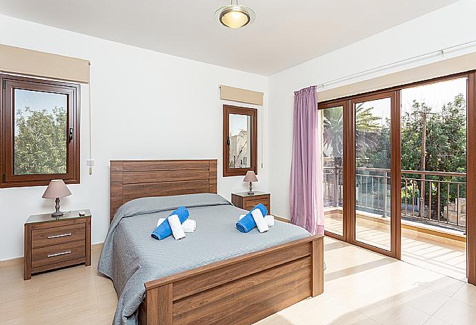 Double bedroom with A/C and balcony access . - Villa Kalizoni . (Photo Gallery) }}