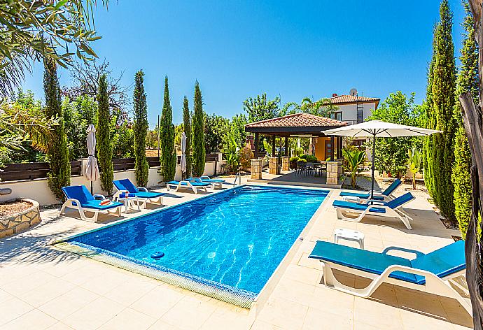 Beautiful villa with private pool, terrace, and garden with sea views . - Villa Kalizoni . (Galería de imágenes) }}