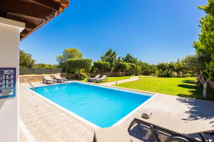 Villa Mediterranean Blue