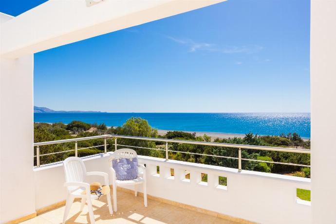 Villa Mediterranean Blue