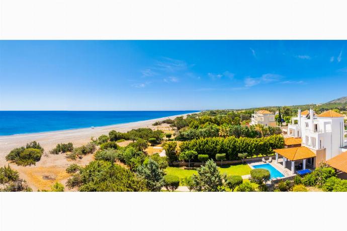 Villa Mediterranean Blue