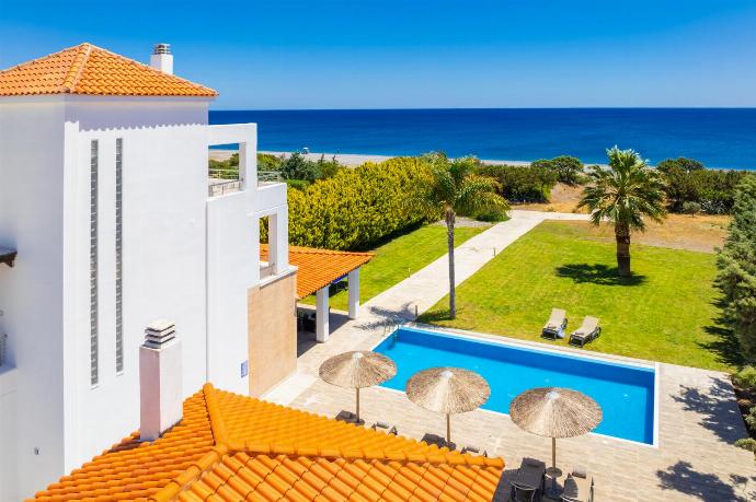 ,Beautiful villa with private pool, terrace, and garden with sea views . - Villa Pelagos Blue . (Photo Gallery) }}