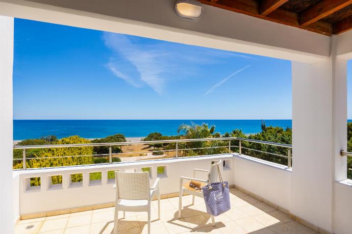 Villa Pelagos Blue