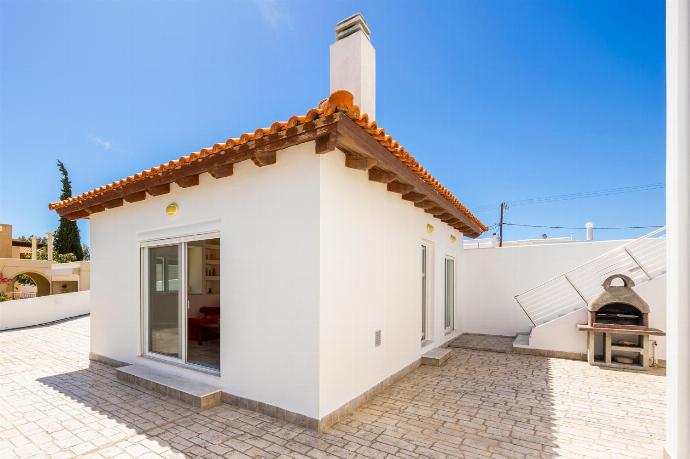 Villa Pelagos Blue