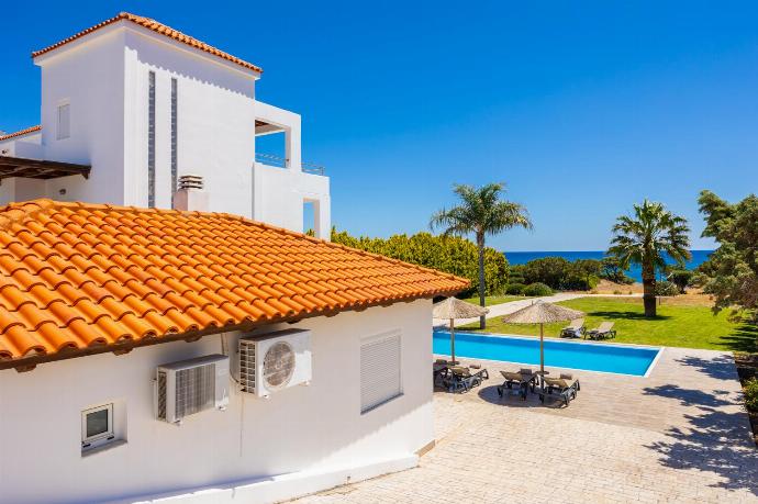 Villa Pelagos Blue