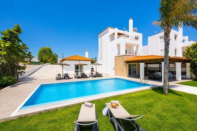 Villa Pelagos Blue