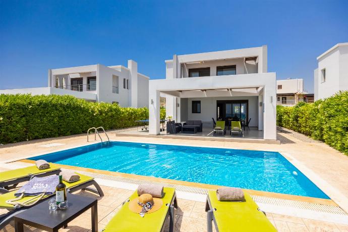Beautiful villa with private pool, terrace, and garden with panoramic sea views . - Villa Metis . (Photo Gallery) }}