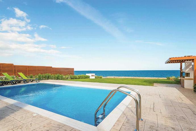 Beautiful villa with private pool and terrace . - Villa Tsampikos . (Galleria fotografica) }}