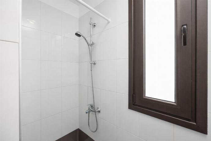  . - Villa Tsampikos . (Photo Gallery) }}