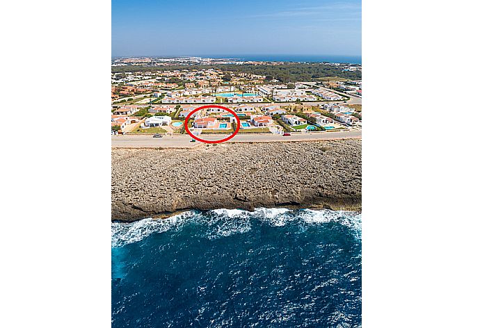 Aerial view showing location of Villa Concha . - Villa Concha . (Fotogalerie) }}