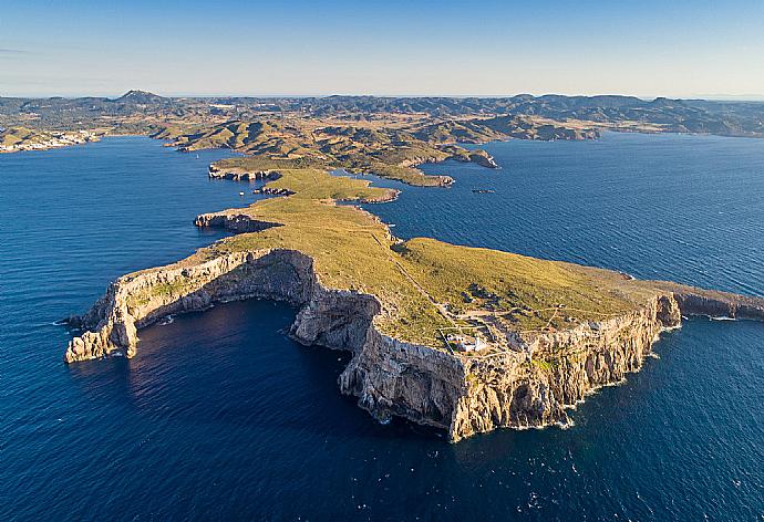 Far de Cavalleria . - Villa Luisa . (Galleria fotografica) }}