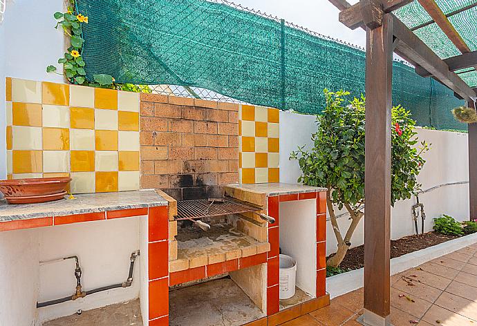 BBQ area . - Villa Maria . (Galería de imágenes) }}