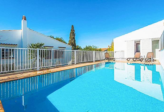 Private pool and terrace . - Villa Casa Xaloc . (Galerie de photos) }}