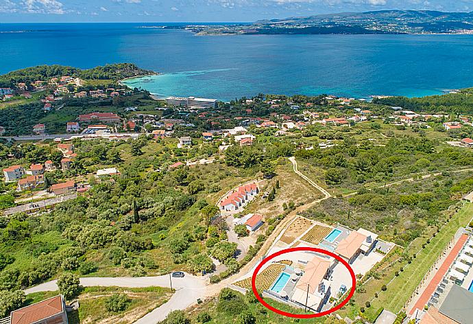 Aerial view showing location of Villa Lassi Illios . - Villa Lassi Illios . (Photo Gallery) }}