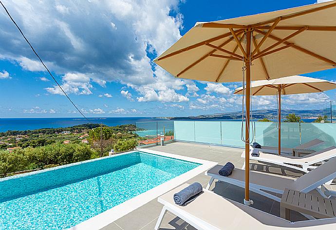 Private pool and terrace with panoramic sea views . - Villa Lassi Illios . (Photo Gallery) }}