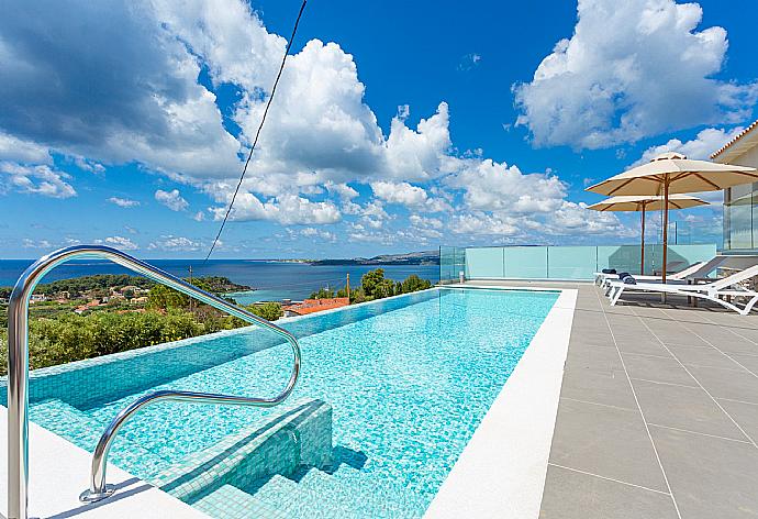 Private pool and terrace with panoramic sea views . - Villa Lassi Illios . (Photo Gallery) }}