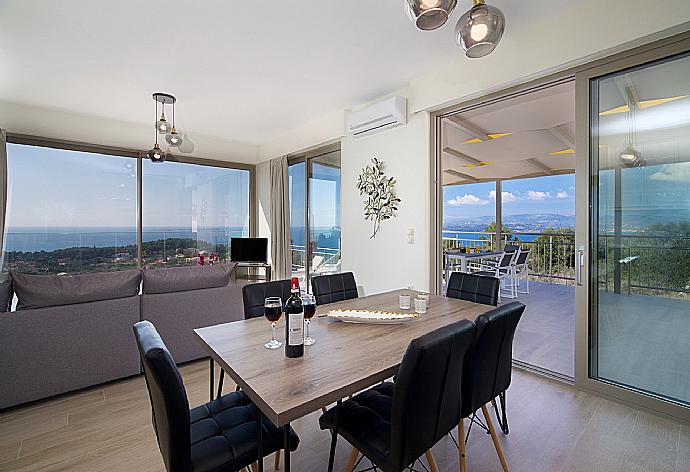 Air conditioned dining area with terrace access  . - Villa Lassi Fos . (Galleria fotografica) }}