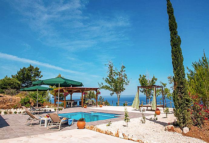 Beautiful villa with private pool and terrace . - Villa Paradiso Sunset . (Photo Gallery) }}