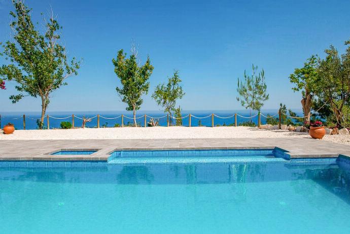  . - Villa Paradiso Sunset . (Photo Gallery) }}