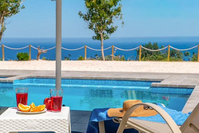  . - Villa Paradiso Sunset . (Photo Gallery) }}