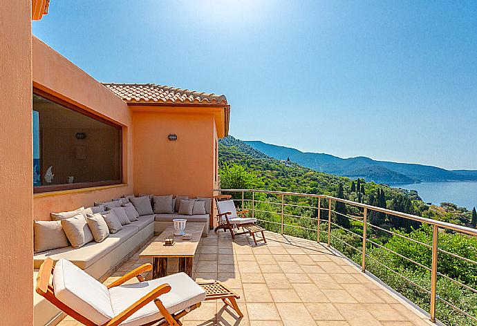 Private terrace with panoramic sea views . - Villa Diona . (Fotogalerie) }}