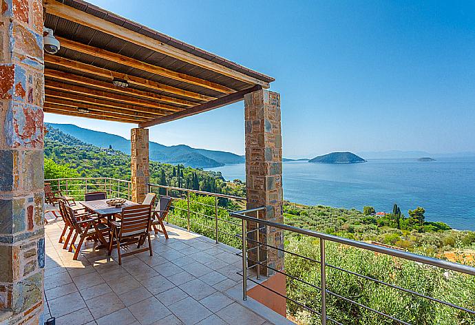 Private terrace with panoramic sea views . - Villa Diona . (Fotogalerie) }}