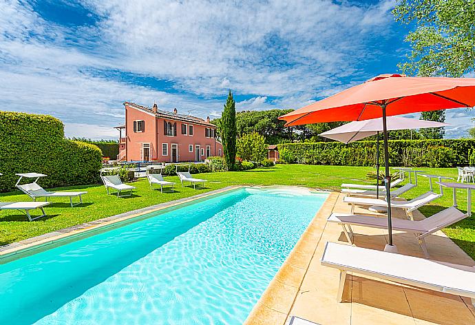 Villa Rossa Pool