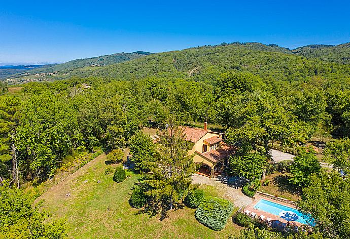 Aerial view of Villa Casa al Sole . - Villa Casa al Sole . (Galleria fotografica) }}