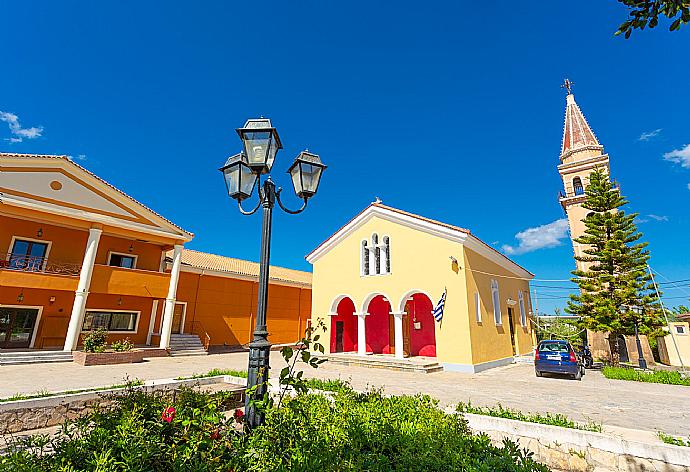 Main square of Sarakinado . - Apartment Casalma Ena . (Photo Gallery) }}