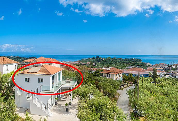 Aerial view showing location of Apartment Casalma Thio . - Apartment Casalma Thio . (Galerie de photos) }}